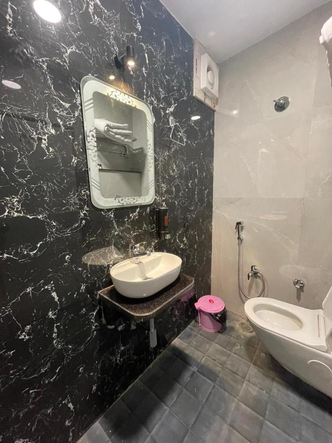 Vishwanath Inn Варанасі Екстер'єр фото